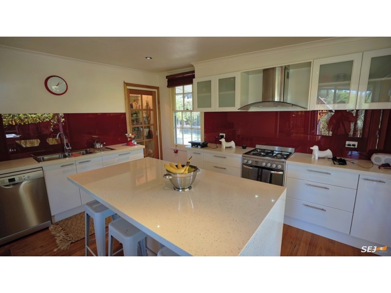 235 McGlones Road, Drouin VIC 3818