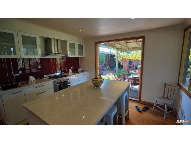 235 McGlones Road, Drouin VIC 3818