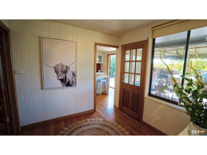 235 McGlones Road, Drouin VIC 3818