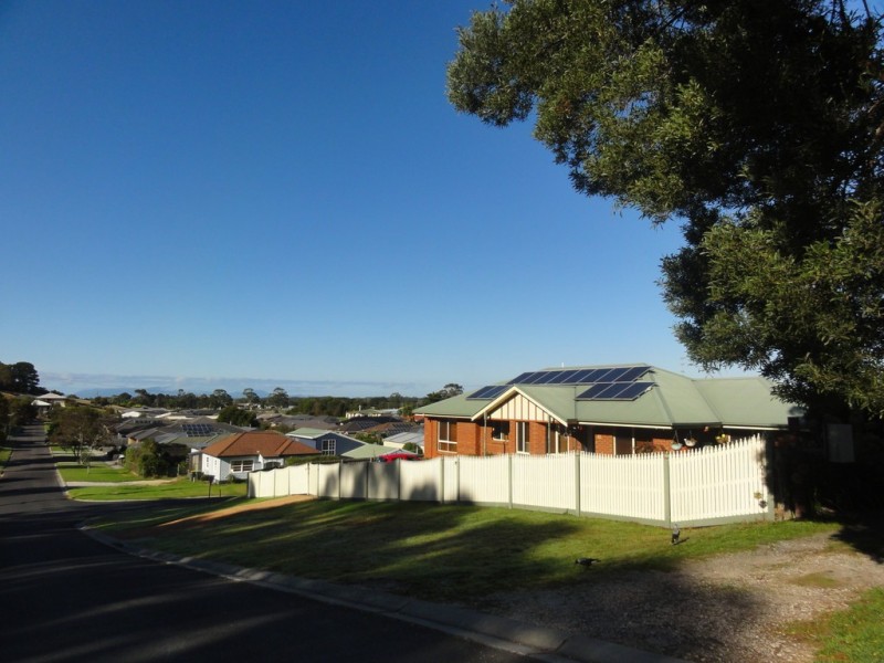 28 Wood Rd, Foster VIC 3960