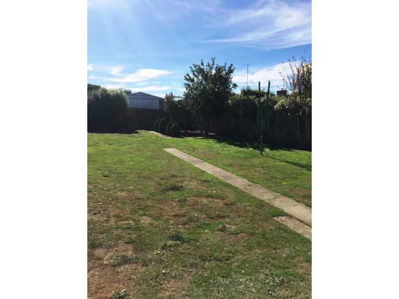 31 Windsor Ave, Warragul VIC 3820