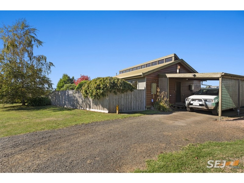 2A JOHNSTONE STREET, Thorpdale VIC 3835