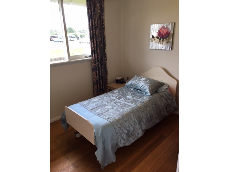 28 Court St, Foster VIC 3960