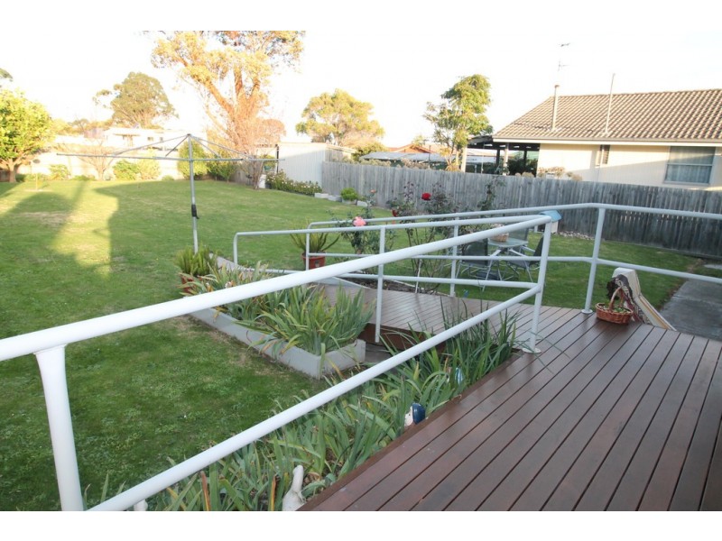 27 Cunningham St, Toora VIC 3962