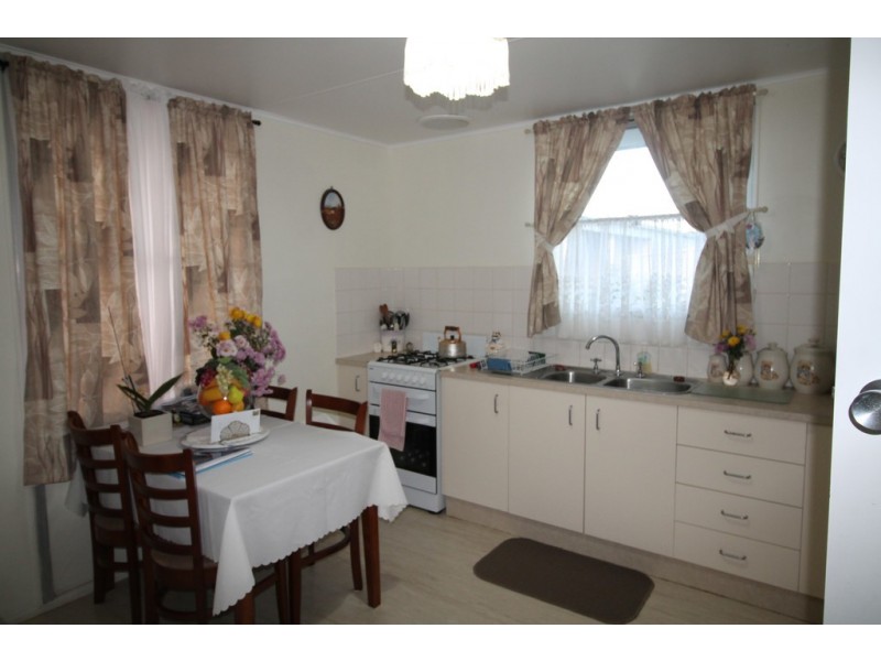 27 Cunningham St, Toora VIC 3962