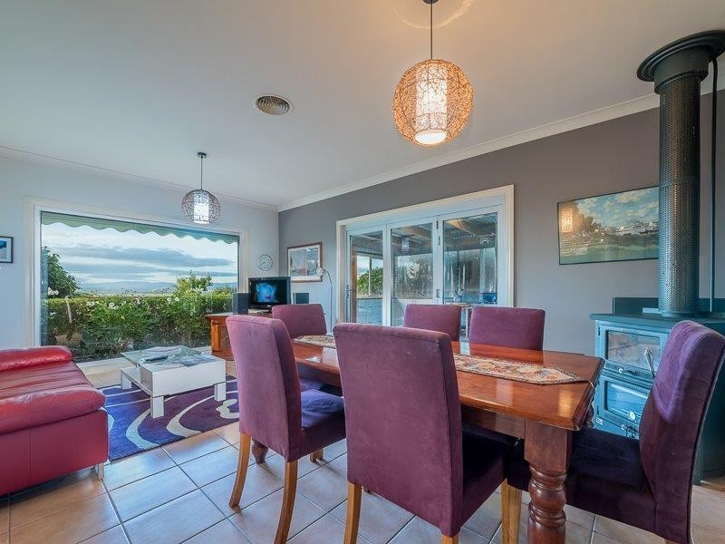 27 Boronia Rise, Trafalgar East VIC 3824