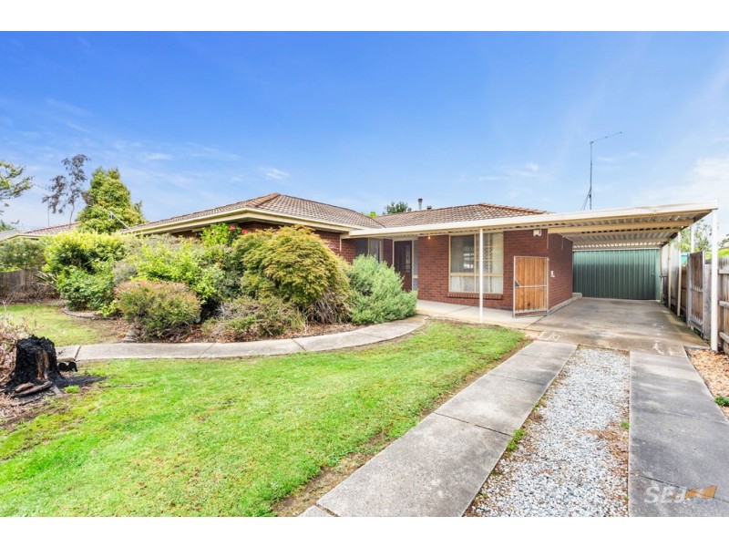 16 Forrest Street, Drouin VIC 3818