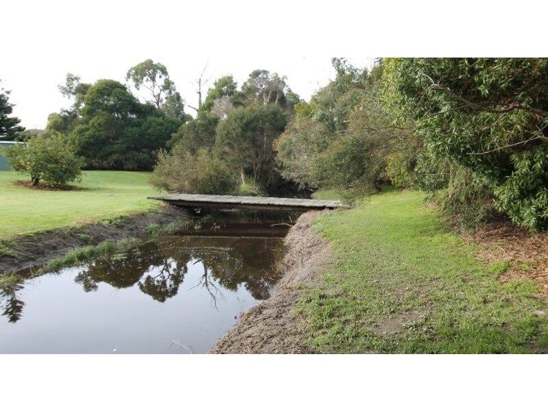 290 Black Swamp Rd, Foster VIC 3960