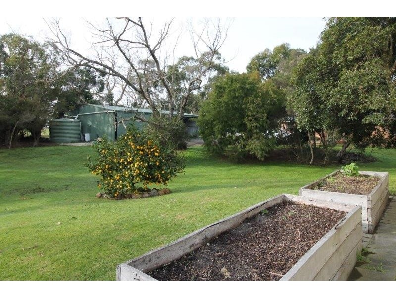 290 Black Swamp Rd, Foster VIC 3960