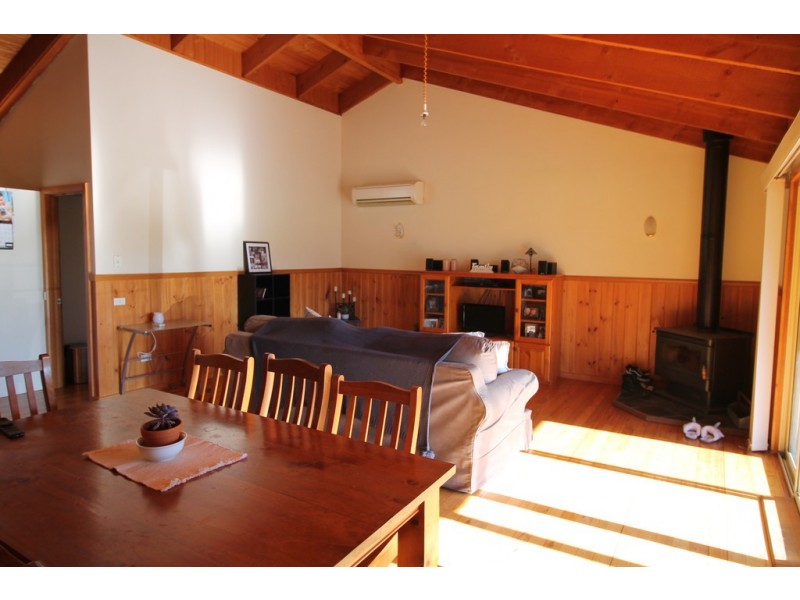 290 Black Swamp Rd, Foster VIC 3960