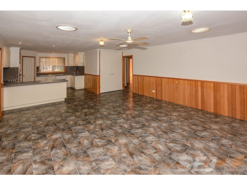 7 James Court, Leongatha VIC 3953