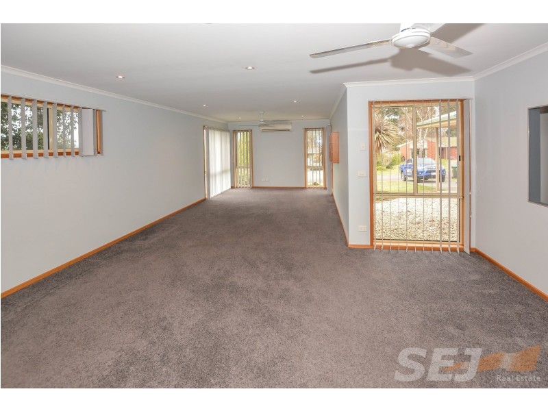 7 James Court, Leongatha VIC 3953