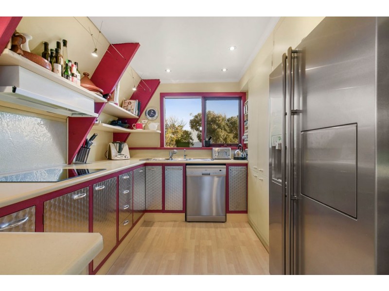 16 Harbour View, Sandy Point VIC 3959