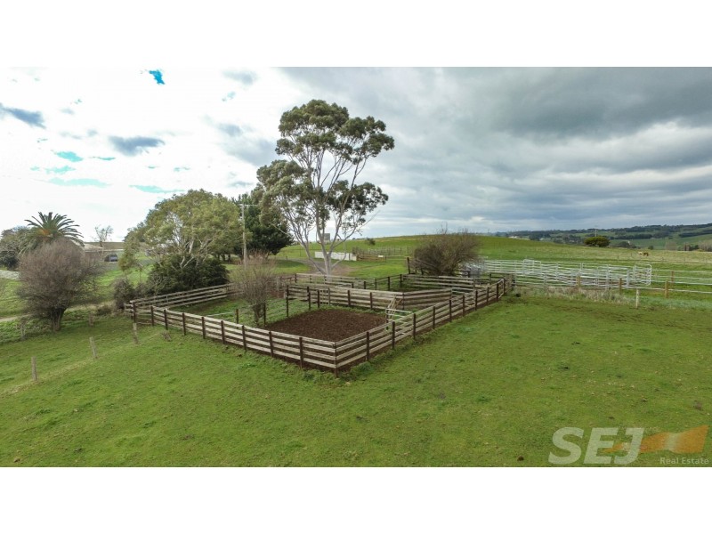 . Strzelecki Hwy, Leongatha VIC 3953