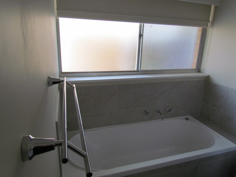 1 McNeilly Road, Drouin VIC 3818