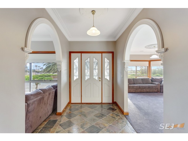 735 KOO WEE RUP-LONGWARRY RD, Modella VIC 3816