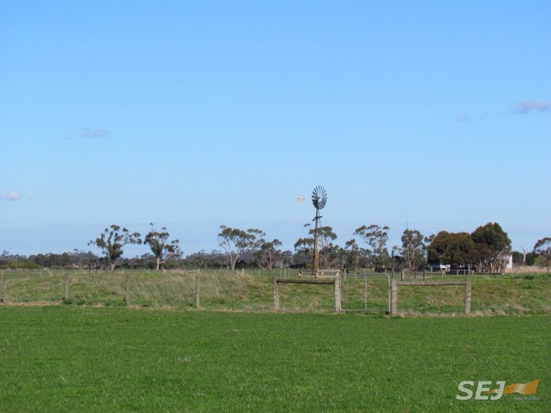 735 KOO WEE RUP-LONGWARRY RD, Modella VIC 3816