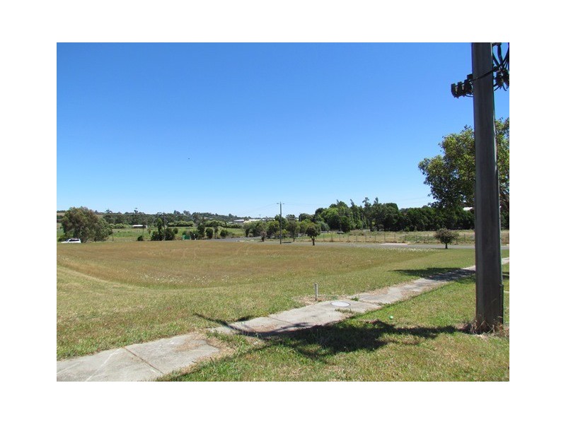 15 NEILSON COURT, Warragul VIC 3820