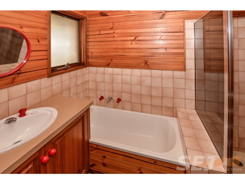 12 Callaway Crescent, Leongatha VIC 3953