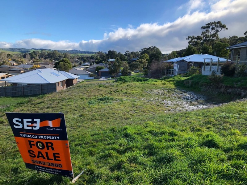 5 Heath Rise, Foster VIC 3960