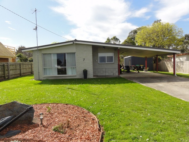 7 Fisherman’s Way, Port Franklin VIC 3964