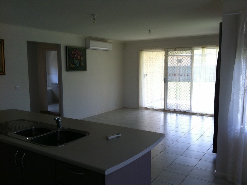 11 Varney Rd, Foster VIC 3960