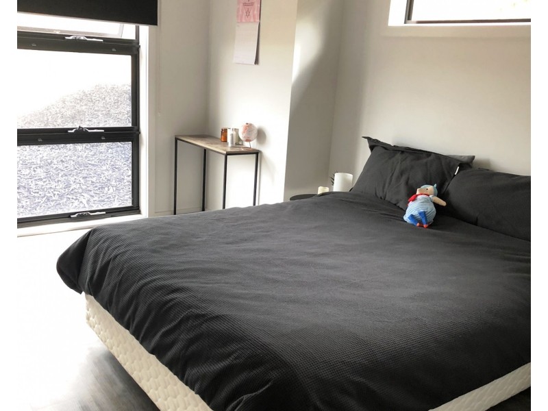 18 Appleporch Way, Drouin VIC 3818