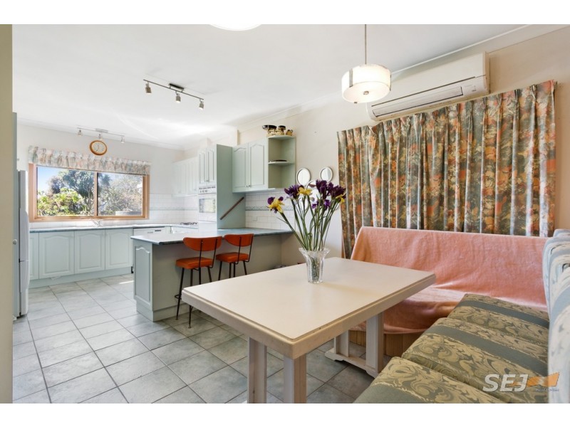 2378 Willow Grove Road, Hill End VIC 3825