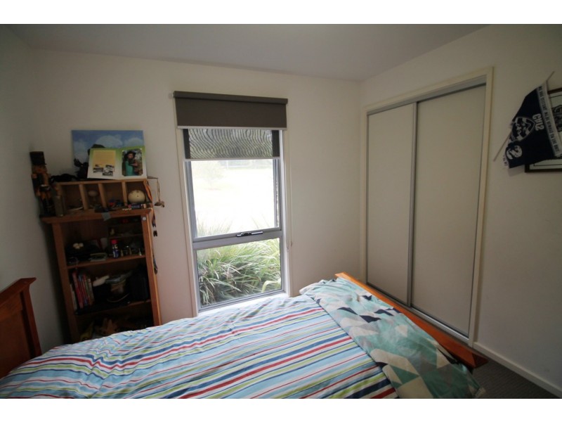 16 Gibbs St, Foster VIC 3960