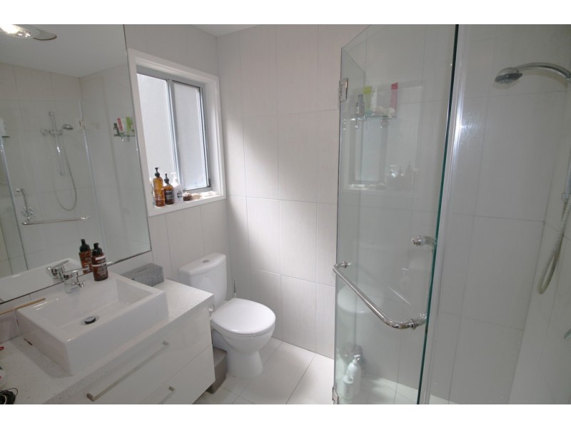 16 Gibbs St, Foster VIC 3960