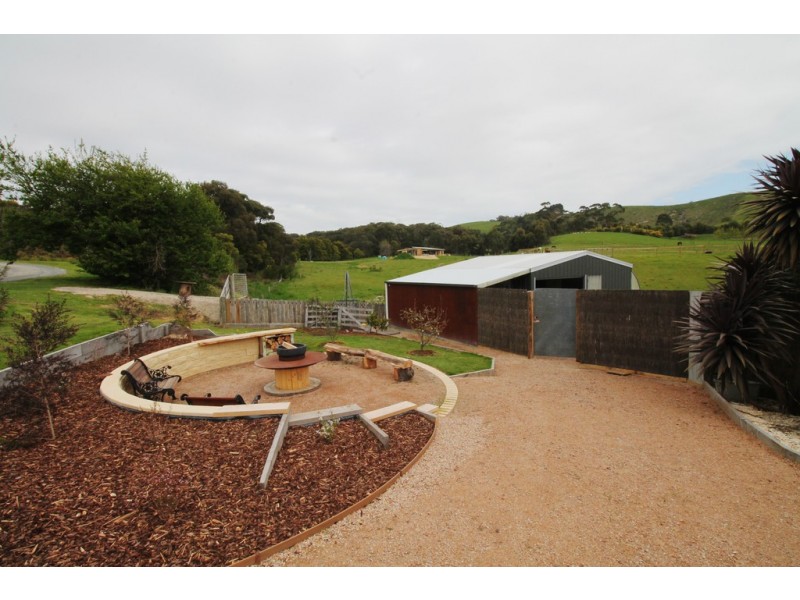 16 Gibbs St, Foster VIC 3960