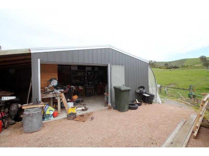 16 Gibbs St, Foster VIC 3960