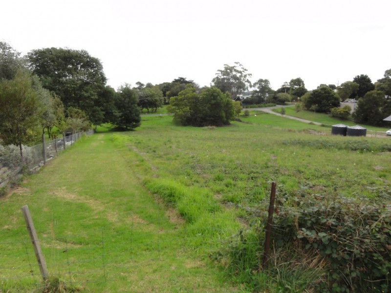 13-15 Blackwood Drive, Foster VIC 3960