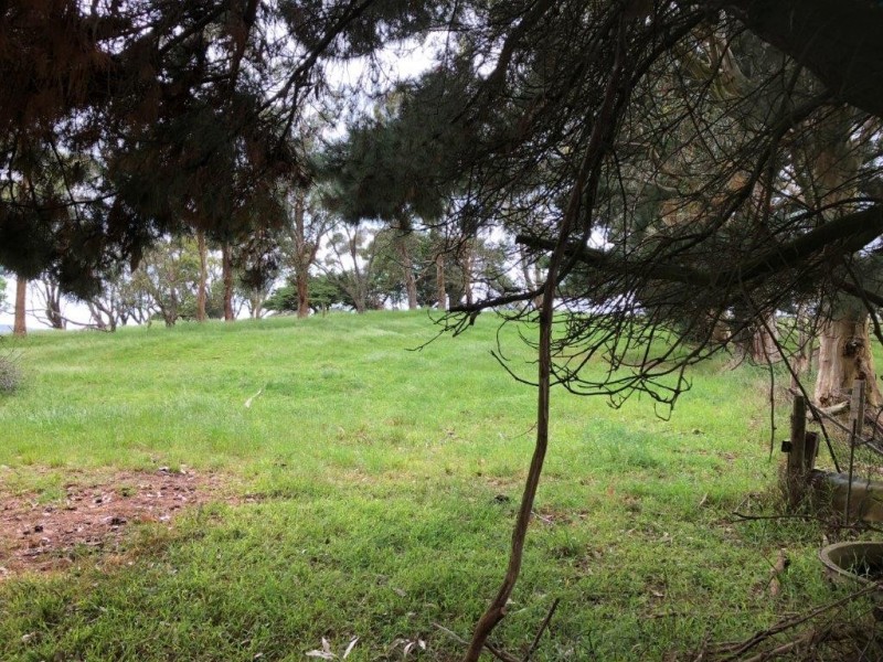 195 Stewarts Rd, Fish Creek VIC 3959