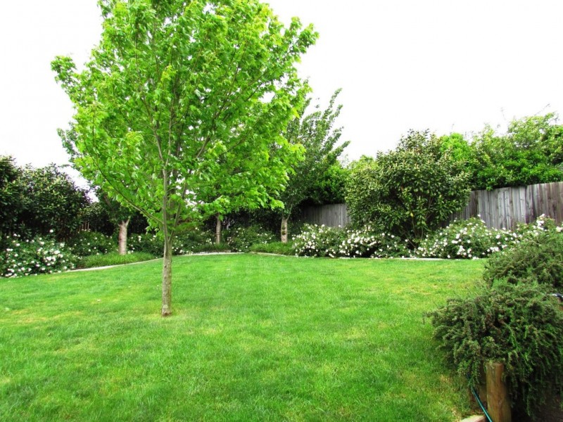 18 Willow Crescent, Warragul VIC 3820