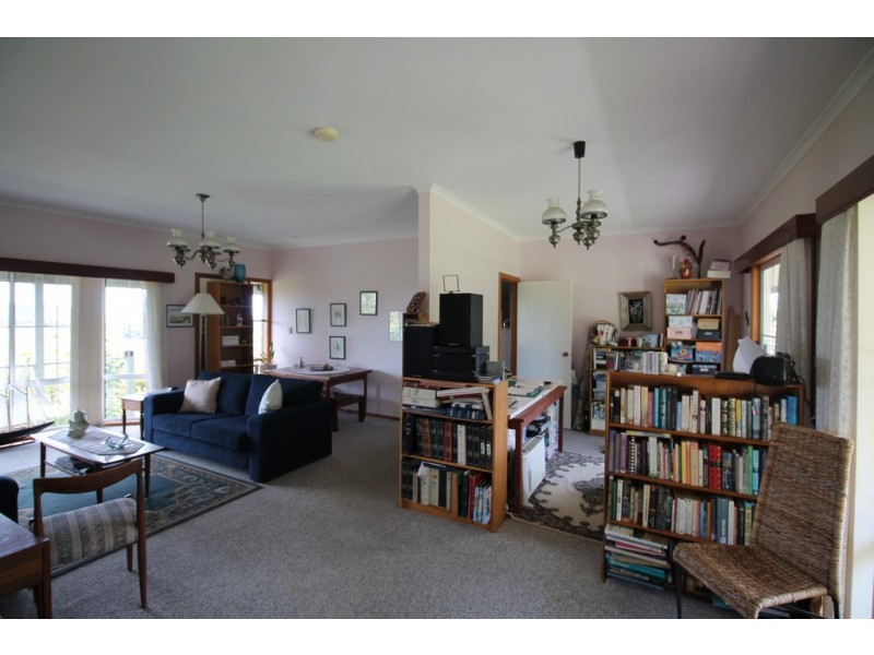 22 Albert Crt, Foster VIC 3960