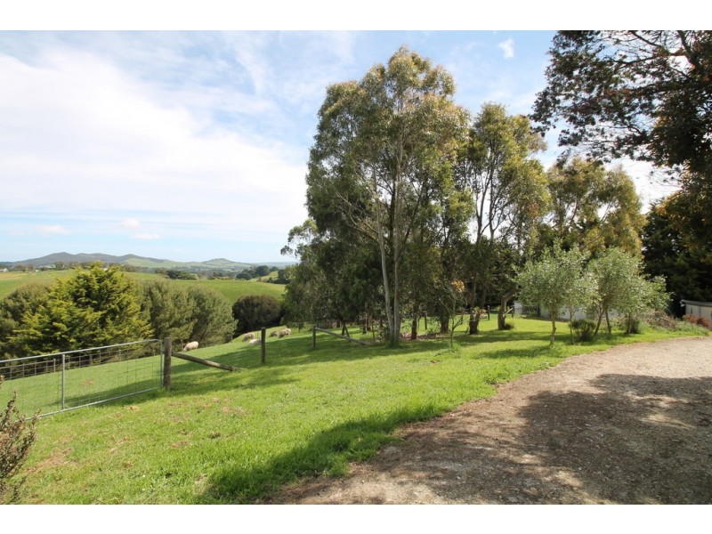 22 Albert Crt, Foster VIC 3960