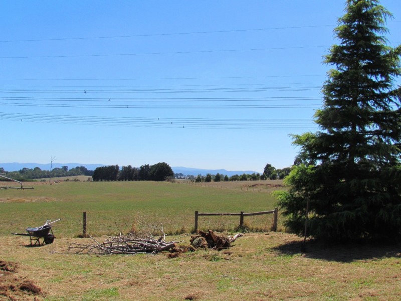 2847 Westernport Road, Drouin South VIC 3818