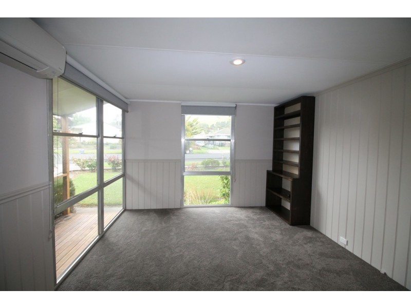 74 Victoria St, Toora VIC 3962