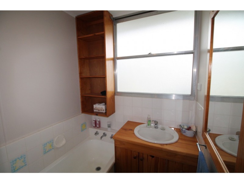 74 Victoria St, Toora VIC 3962