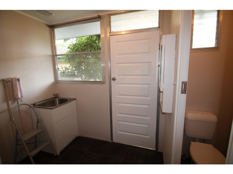 74 Victoria St, Toora VIC 3962
