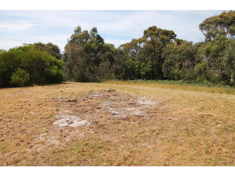 77 Grevillia St, Walkerville VIC 3956