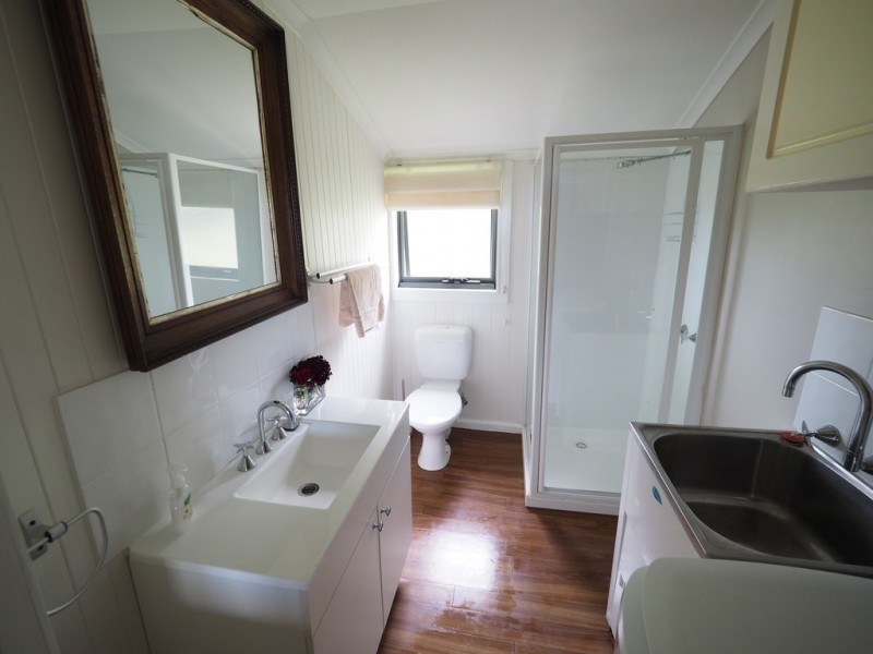 13 Robertson St, Port Welshpool VIC 3965