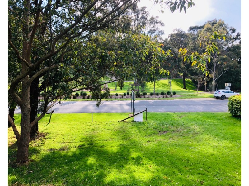 2 Toora Rd, Foster VIC 3960