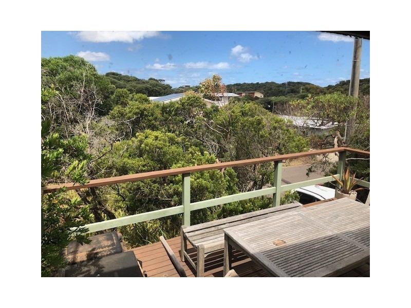 13 Park Ave, Sandy Point VIC 3959