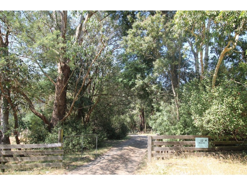 107 Bakers Rd, Foster VIC 3960