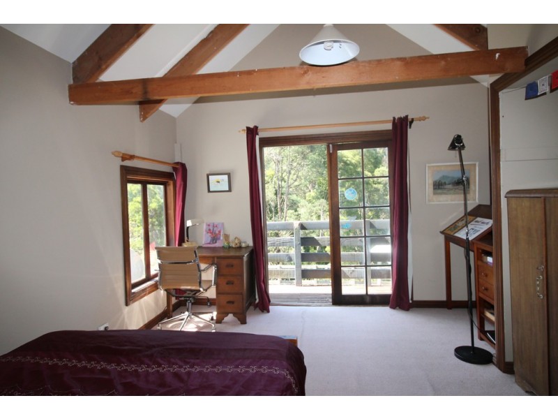 107 Bakers Rd, Foster VIC 3960