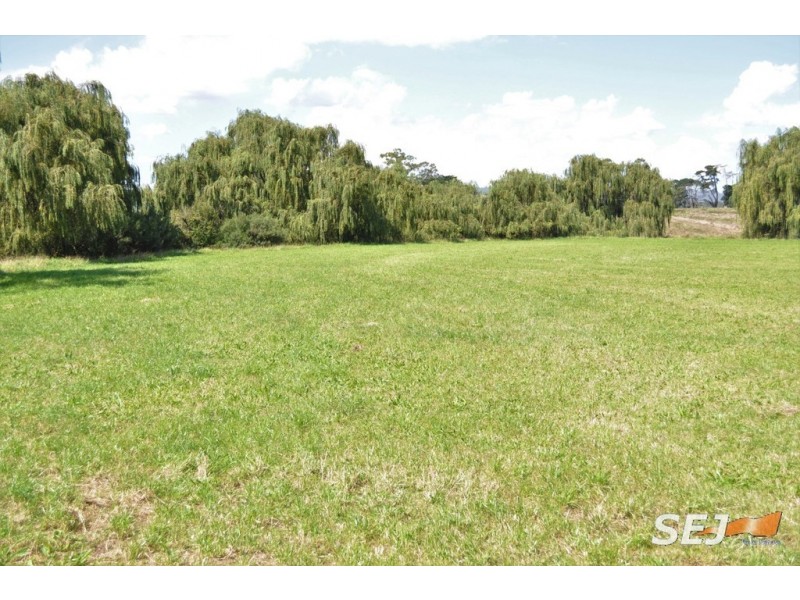 255 Vaggs Rd, Yinnar VIC 3869