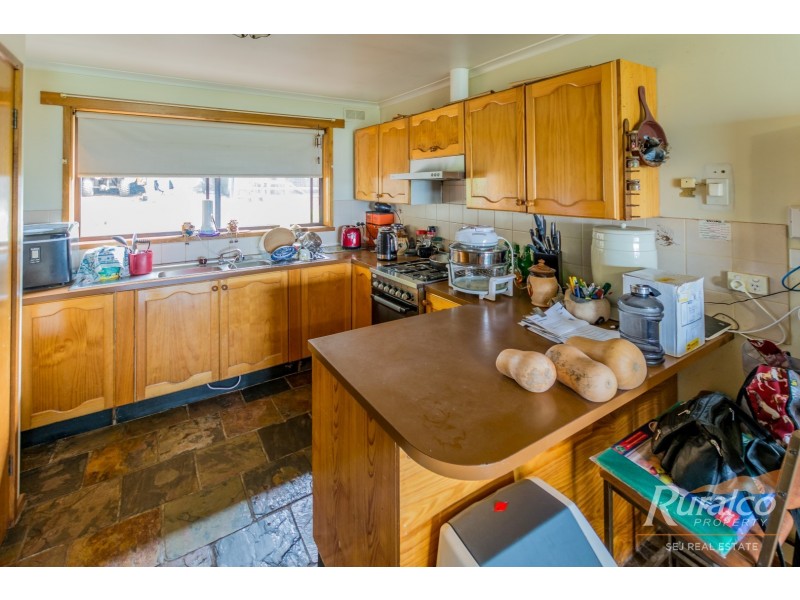 255 Vaggs Rd, Yinnar VIC 3869