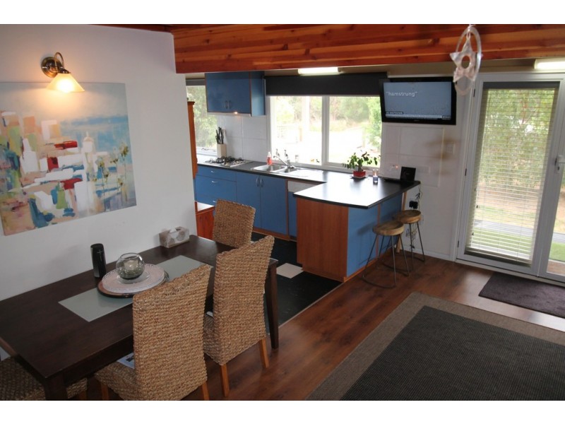 34 Old Hat Rd, Foster VIC 3960